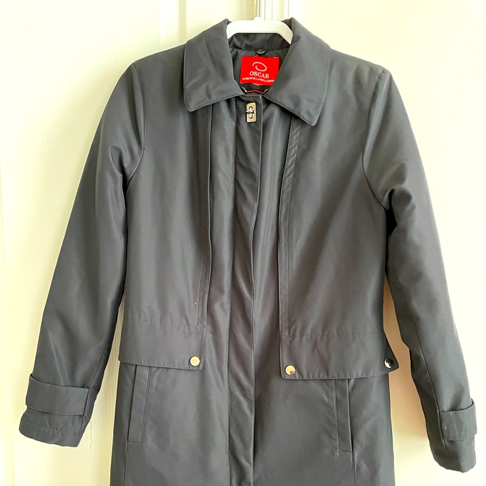 Oscar de la Renta 3/4 length coat in black size M
